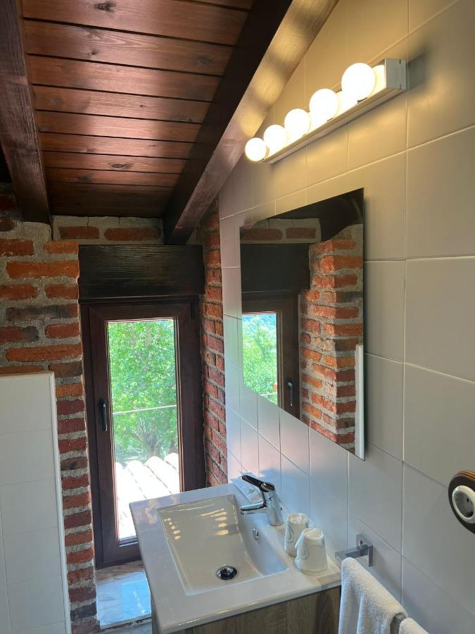 Apartamentos La Cabana Del Cerro Alto Becena Bagian luar foto