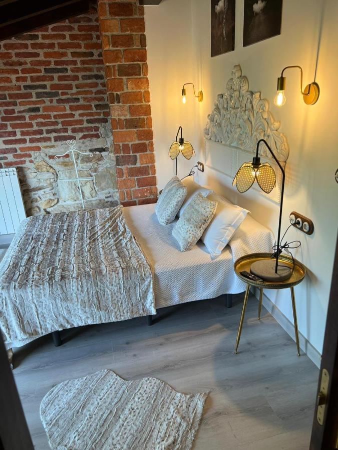 Apartamentos La Cabana Del Cerro Alto Becena Bagian luar foto