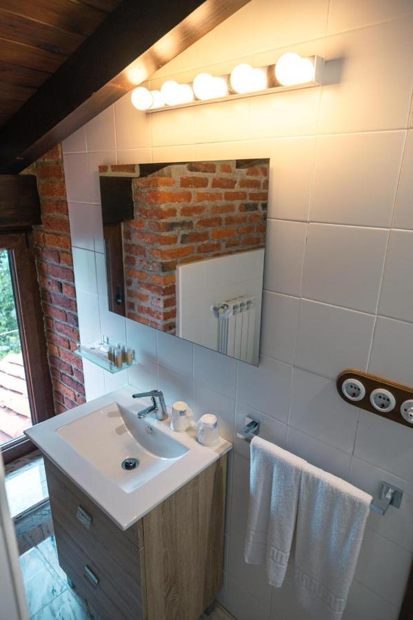 Apartamentos La Cabana Del Cerro Alto Becena Bagian luar foto